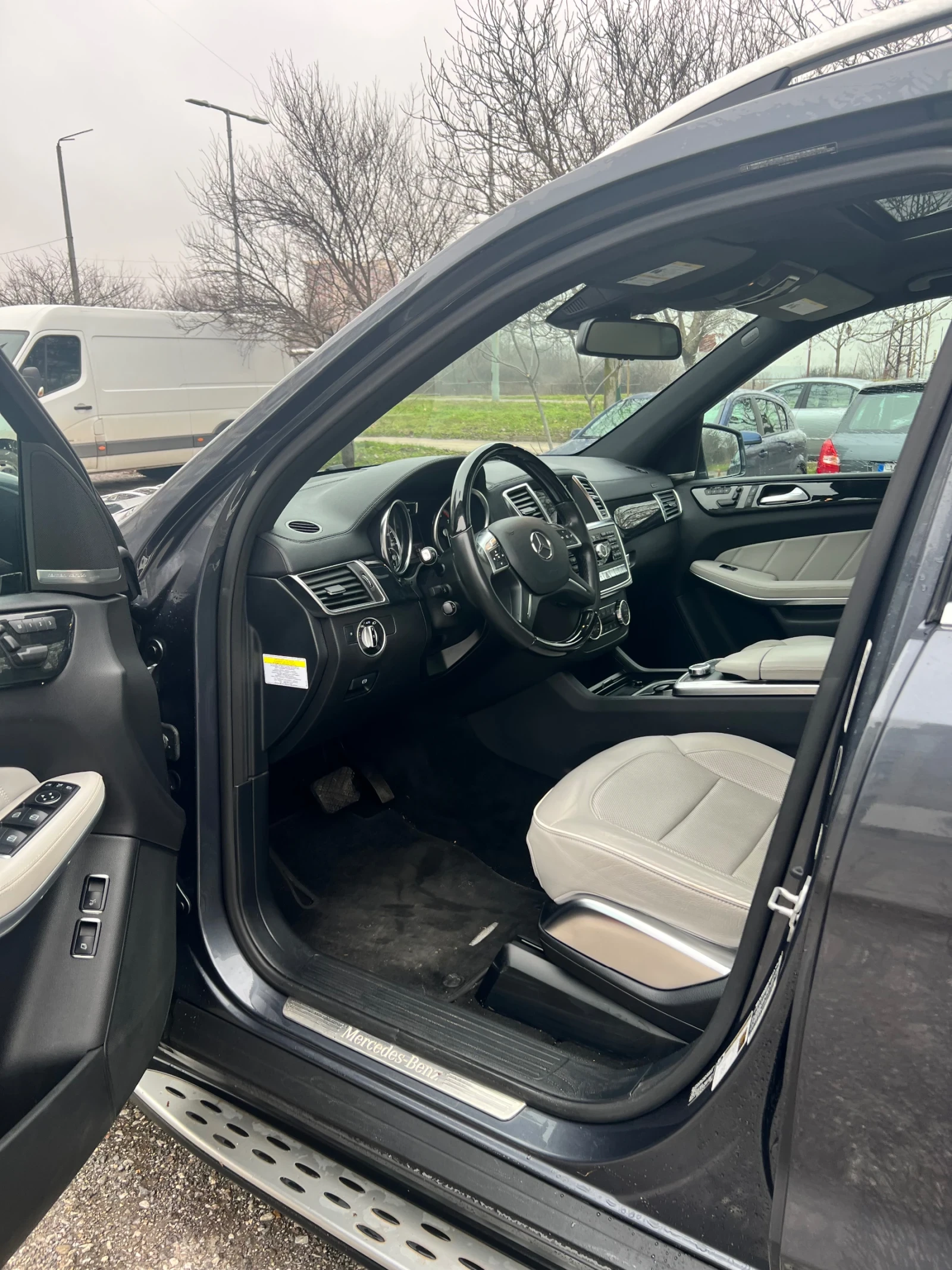 Mercedes-Benz GL 550  - изображение 7