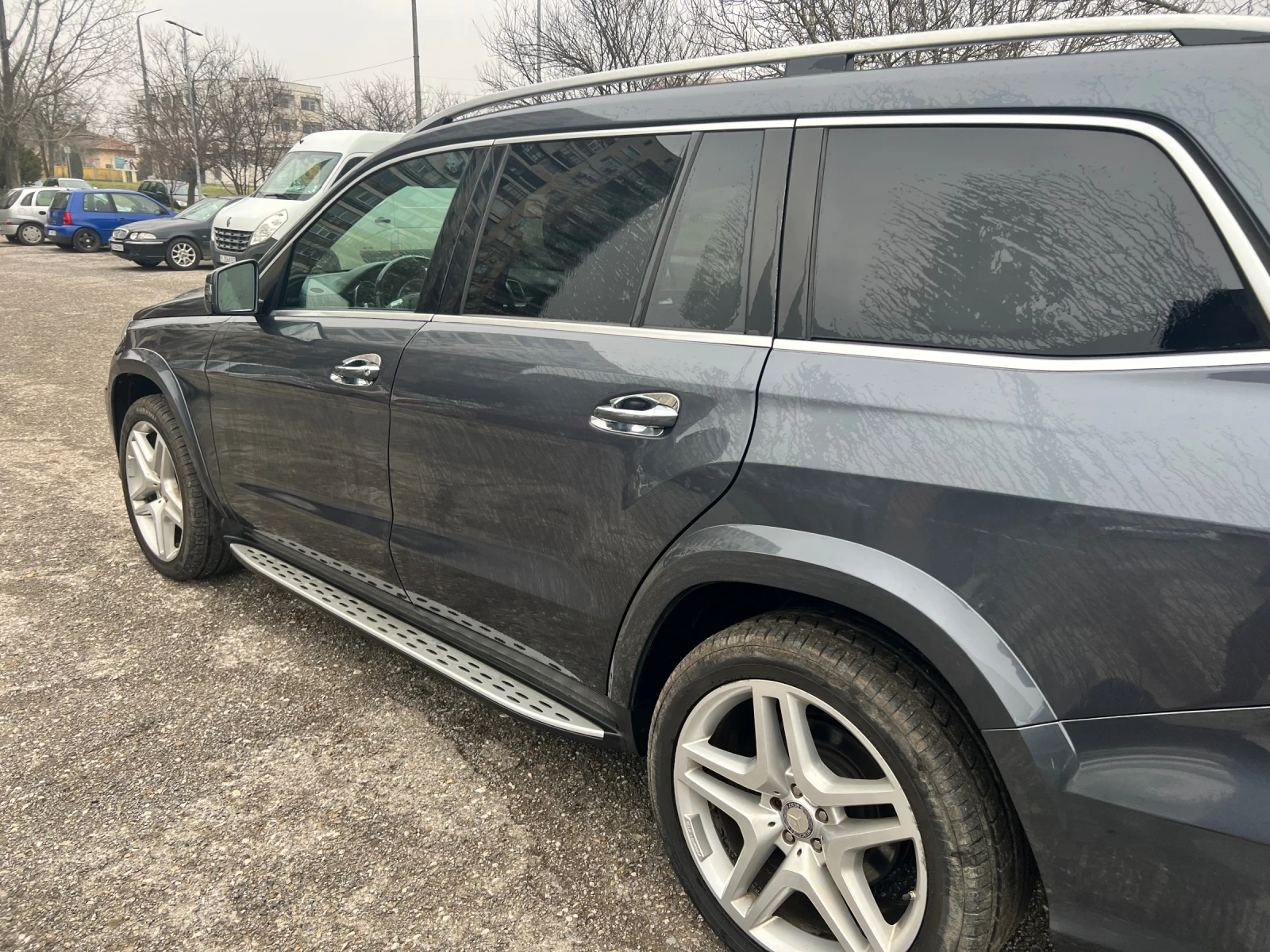 Mercedes-Benz GL 550  - изображение 6