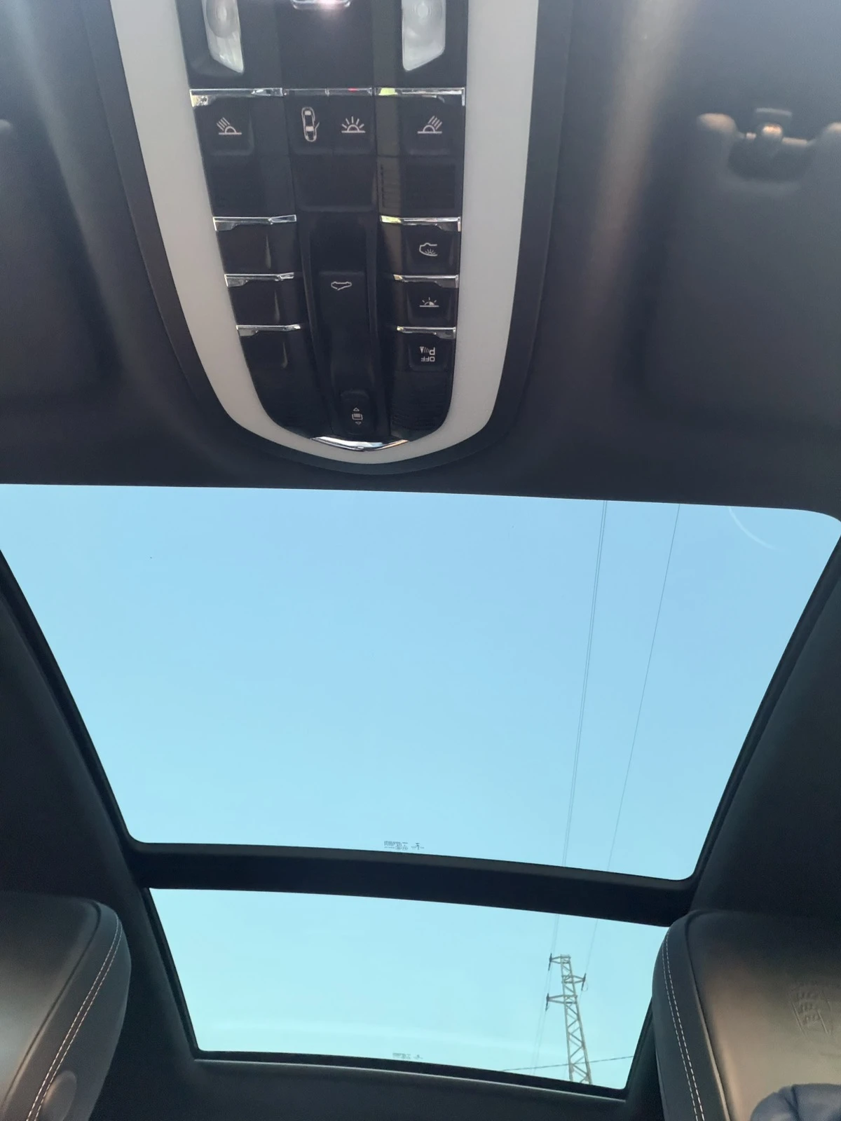 Porsche Macan 2.0, снимка 8 - Автомобили и джипове - 53727821