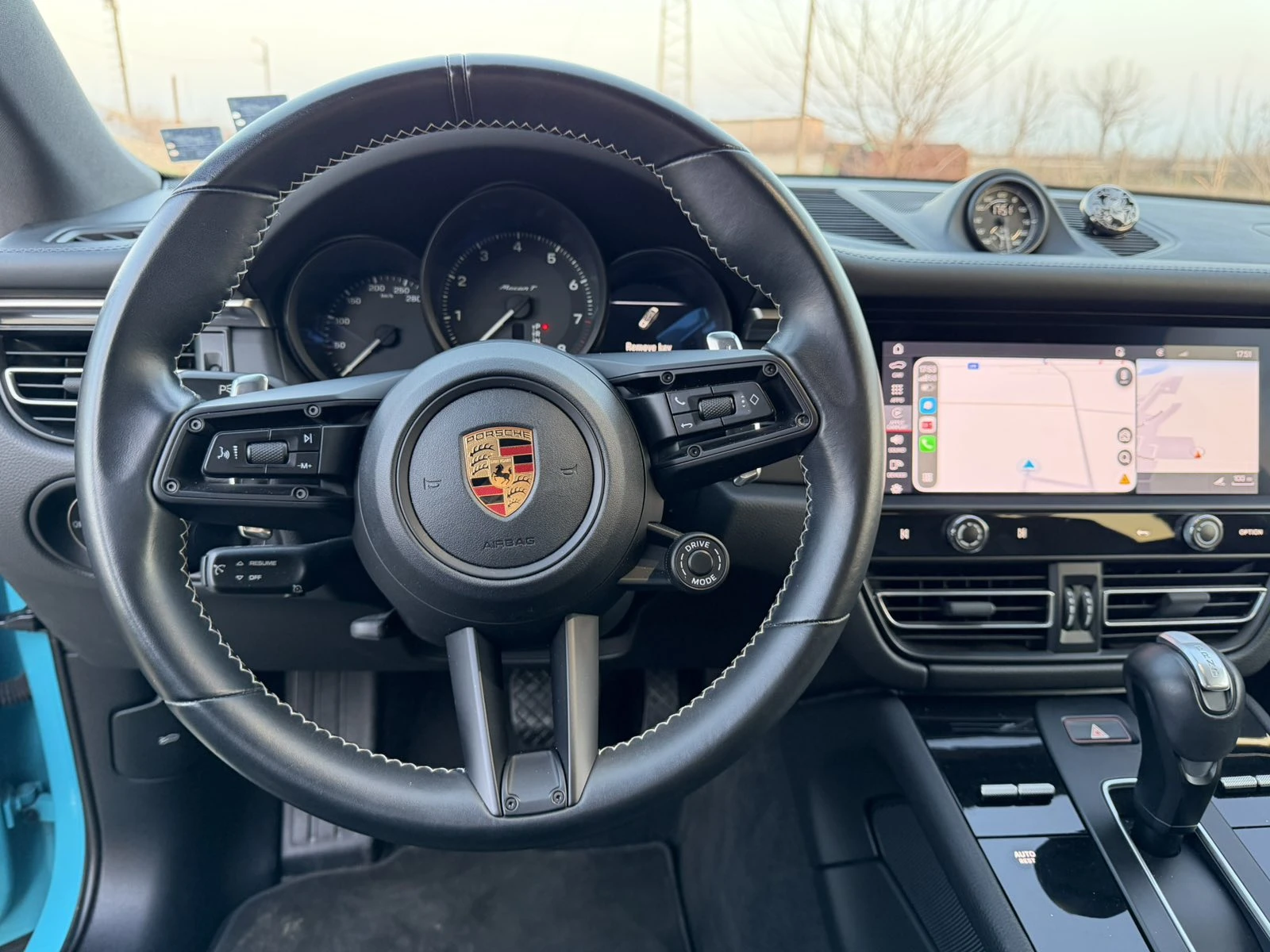 Porsche Macan 2.0, снимка 9 - Автомобили и джипове - 53727821