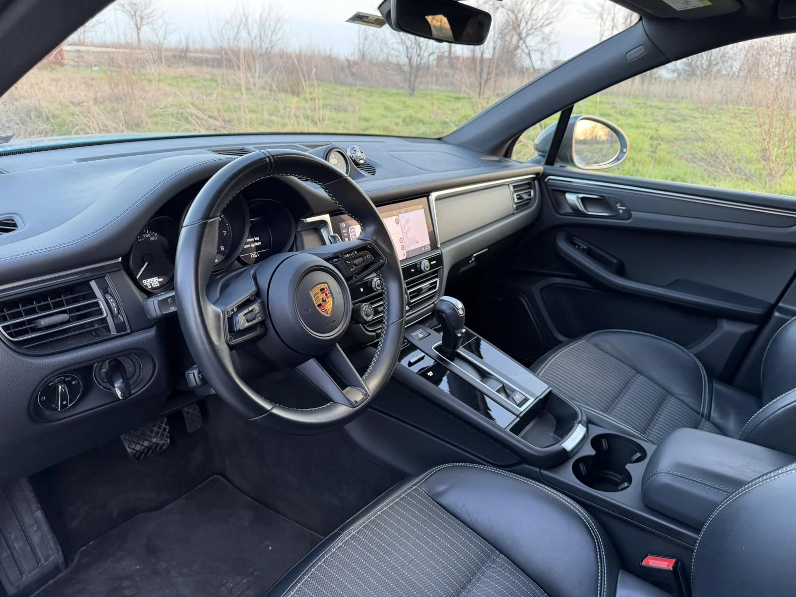 Porsche Macan 2.0, снимка 16 - Автомобили и джипове - 53727821