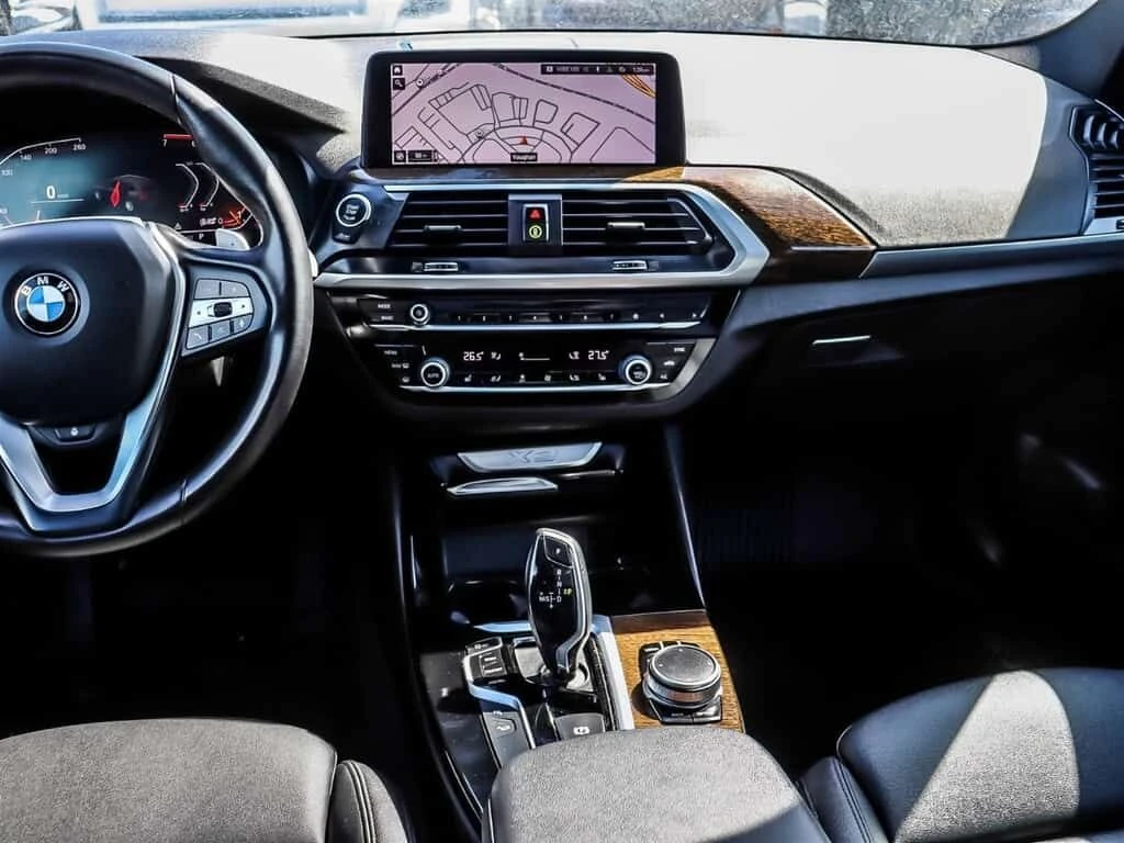 BMW X3 * xDrive30i Sports Activity Vehicle * CARFAX * ЦЕН, снимка 11 - Автомобили и джипове - 53935649