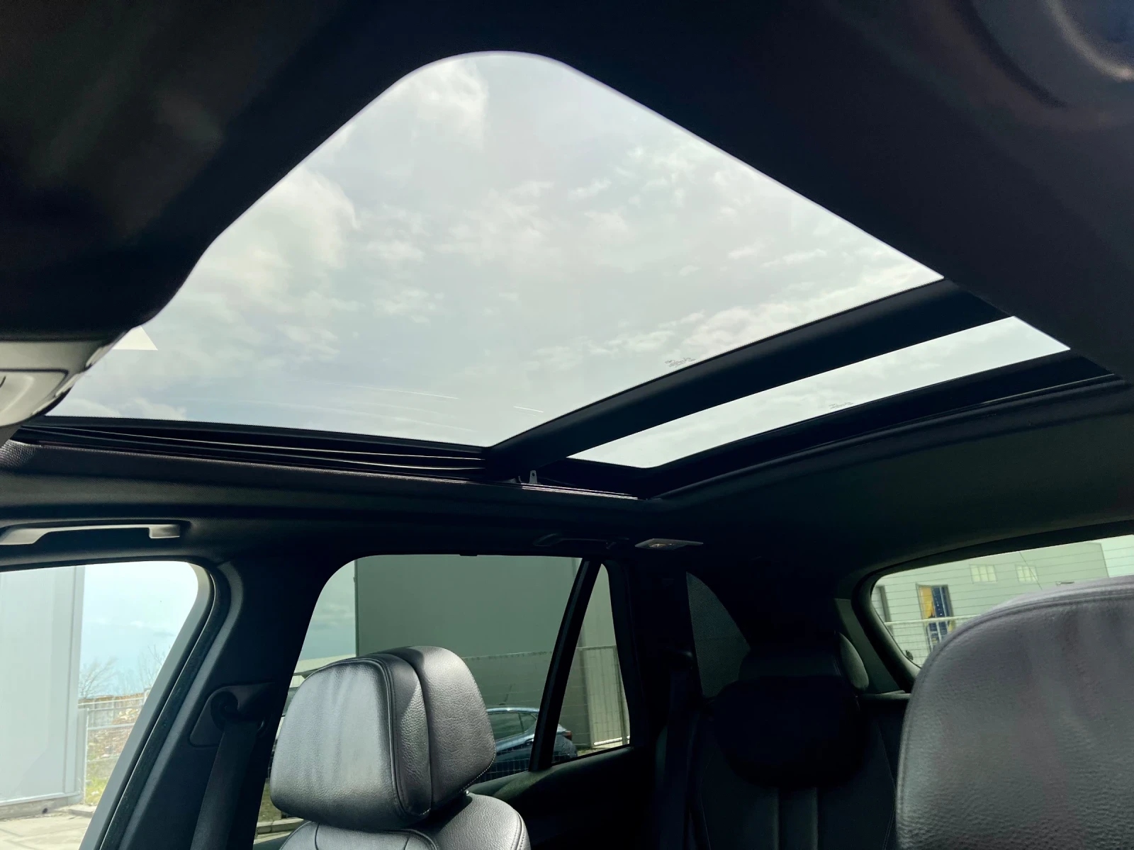 BMW X5 3.0D M-пакет, KeyLessGO, Head UP, снимка 9 - Автомобили и джипове - 54193504