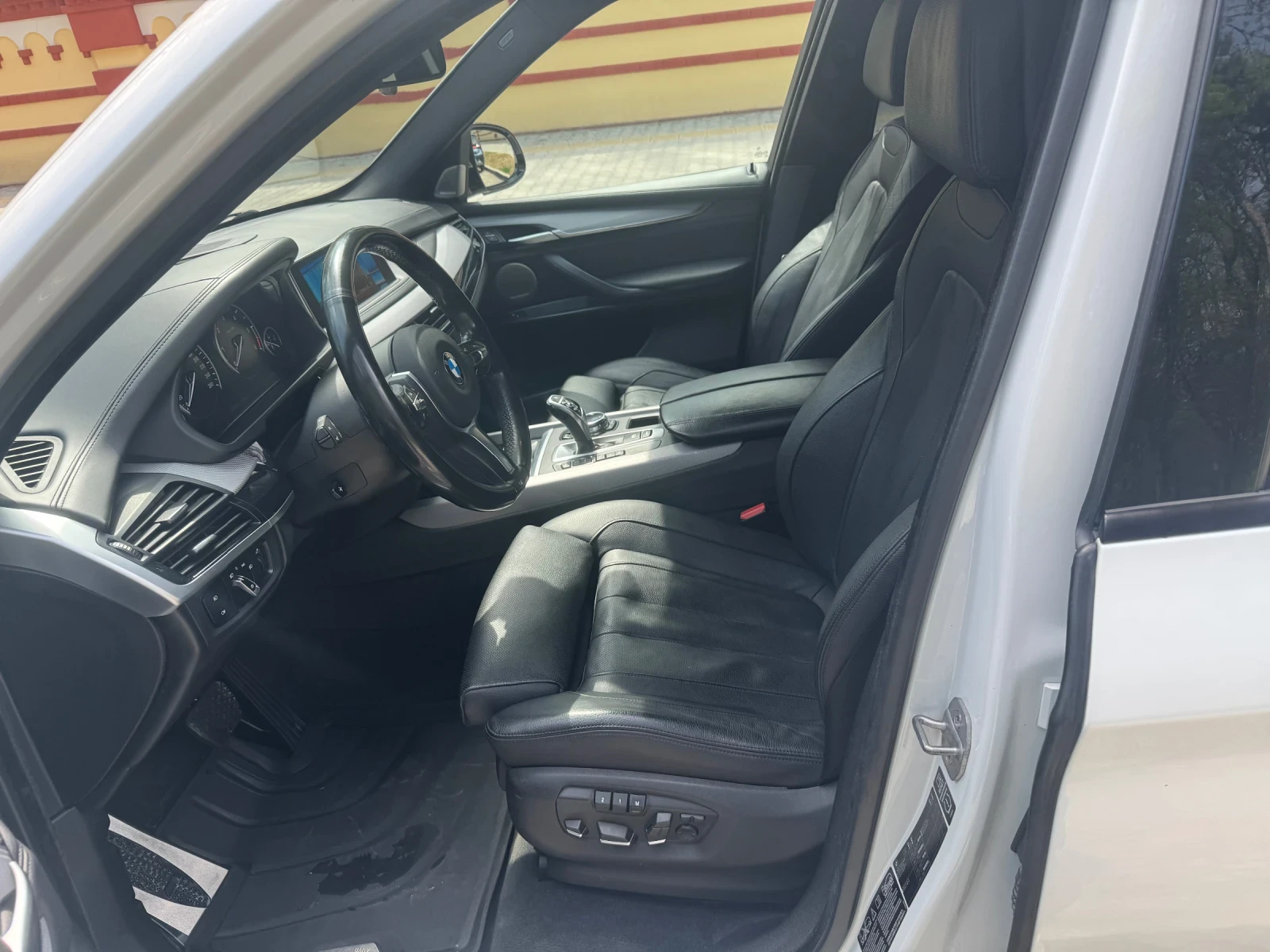 BMW X5 M50D, снимка 8 - Автомобили и джипове - 54256378