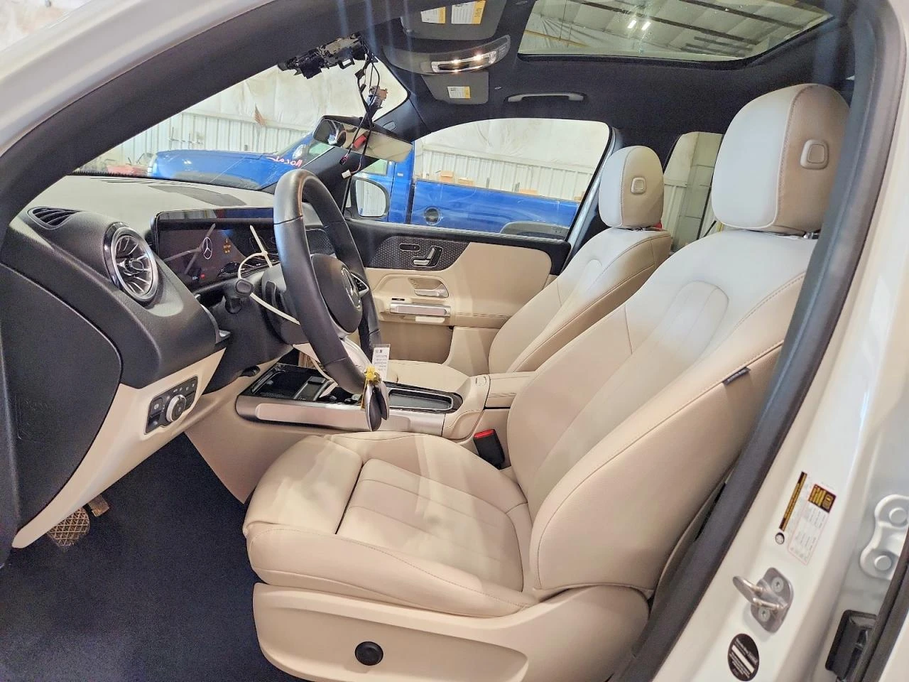 Mercedes-Benz GLB 250 * 4MATIC* , снимка 10 - Автомобили и джипове - 54510501