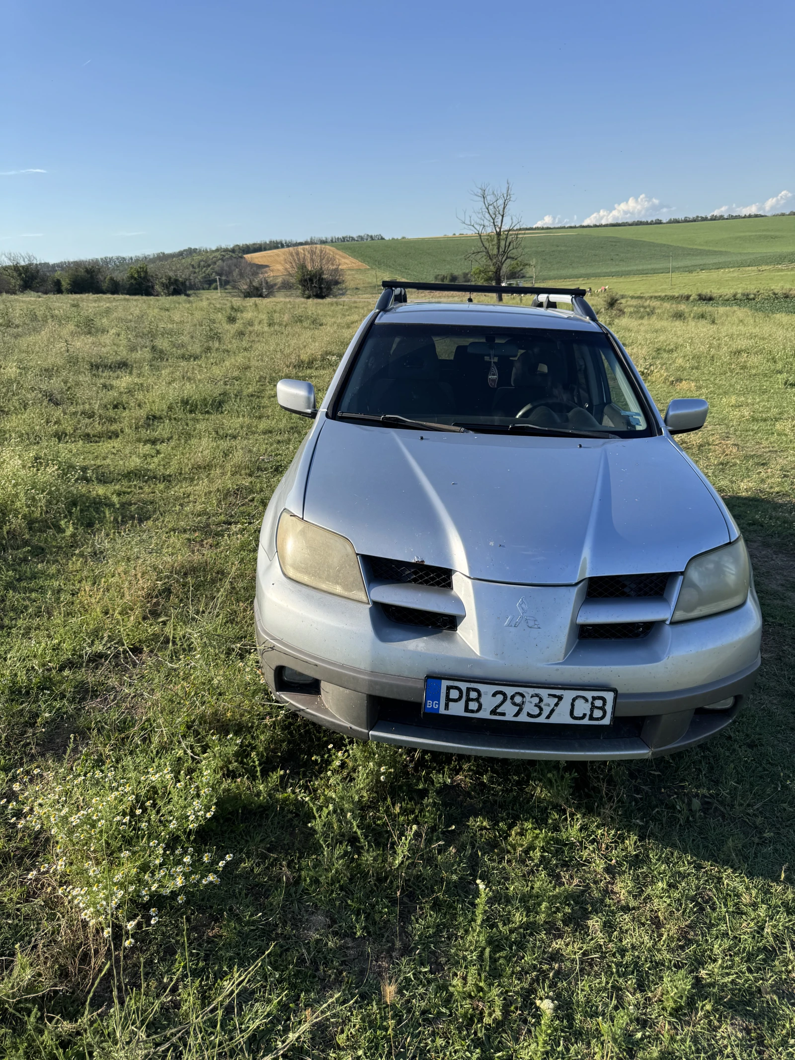 Mitsubishi Outlander 4WD, снимка 14 - Автомобили и джипове - 54949075