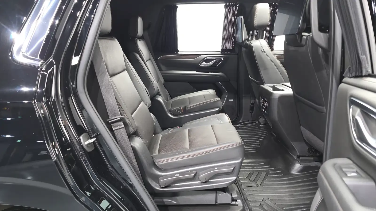 Chevrolet Tahoe 6.2, снимка 12 - Автомобили и джипове - 55206474