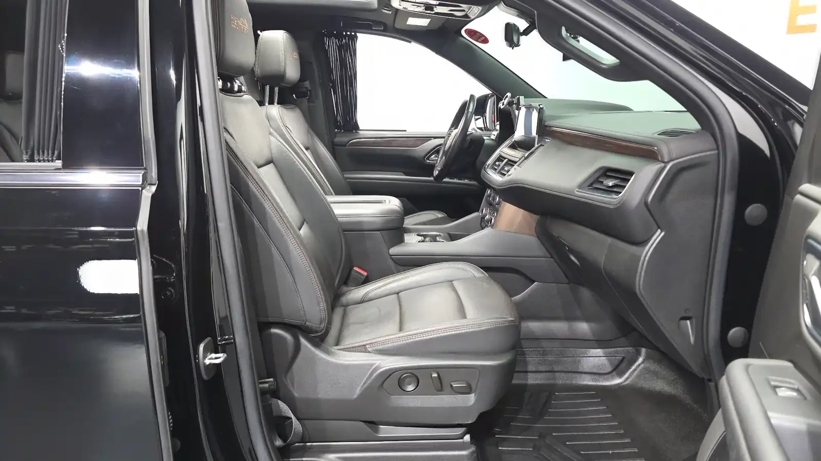 Chevrolet Tahoe 6.2, снимка 10 - Автомобили и джипове - 55206474
