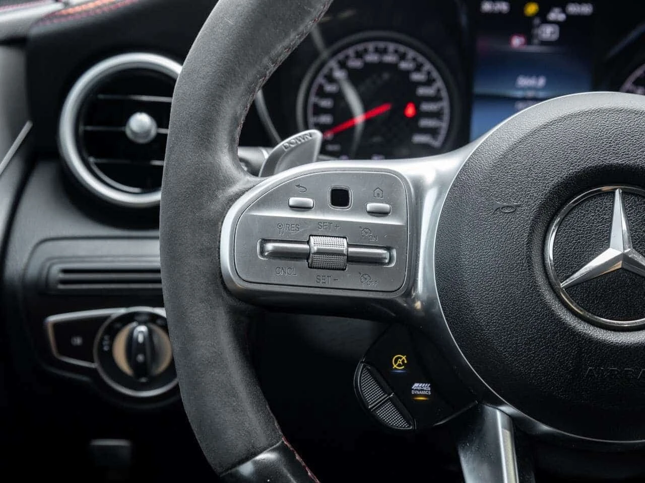 Mercedes-Benz GLC 43 AMG 4MATIC 360 CARFAX, снимка 12 - Автомобили и джипове - 55396047