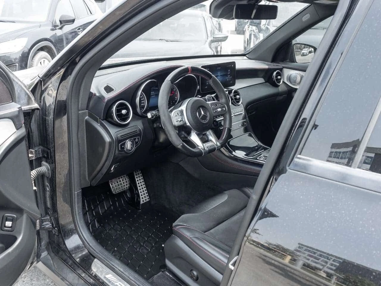 Mercedes-Benz GLC 43 AMG 4MATIC 360 CARFAX, снимка 9 - Автомобили и джипове - 55396047