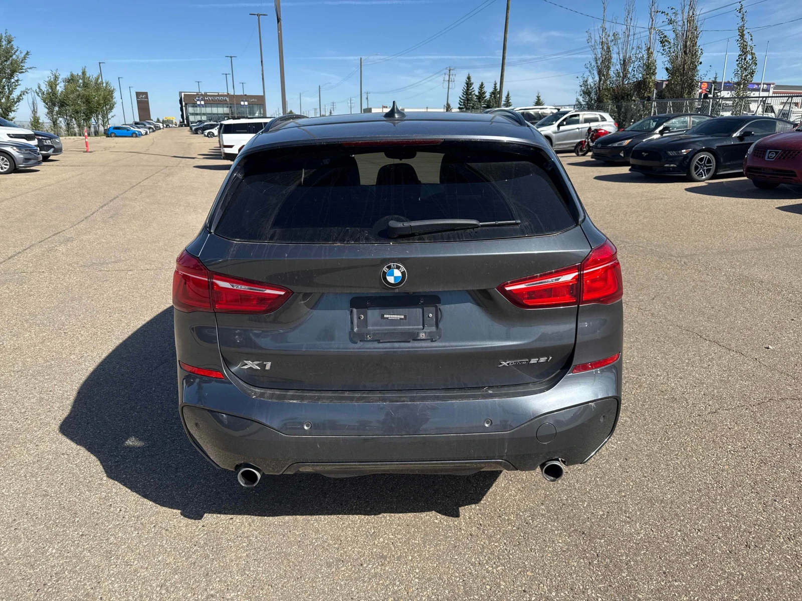 BMW X1 * xDrive28i * АВТОКРЕДИТ * ГЛАВНО ПРЕДСТАВИТЕЛСТВО, снимка 5 - Автомобили и джипове - 56026050