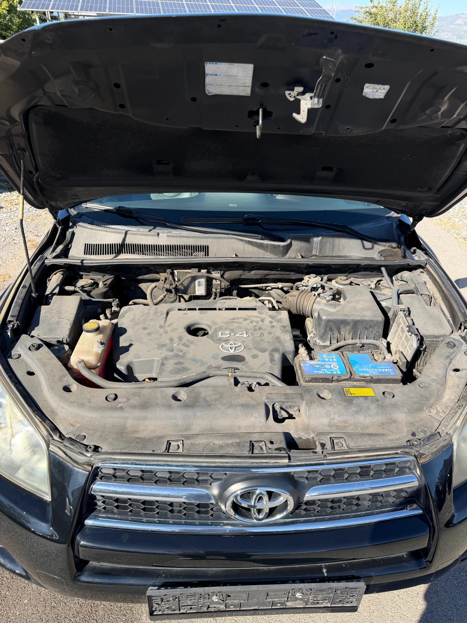 Toyota Rav4 2.2 D-4-D FULL, снимка 14 - Автомобили и джипове - 56340882