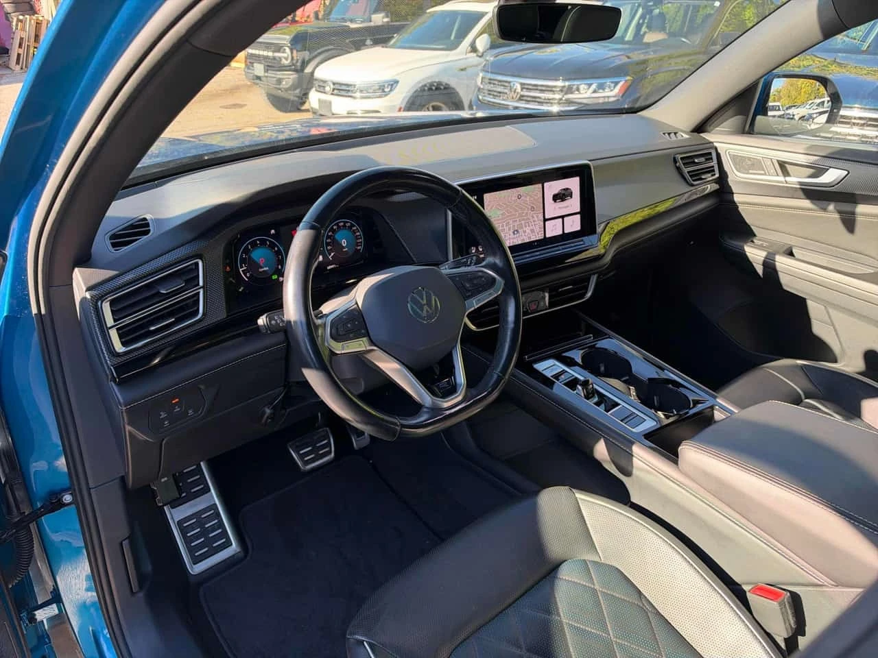 VW Atlas * Execline * CARFAX * ����� �� ����������� | Mobile.bg � ����������� 5