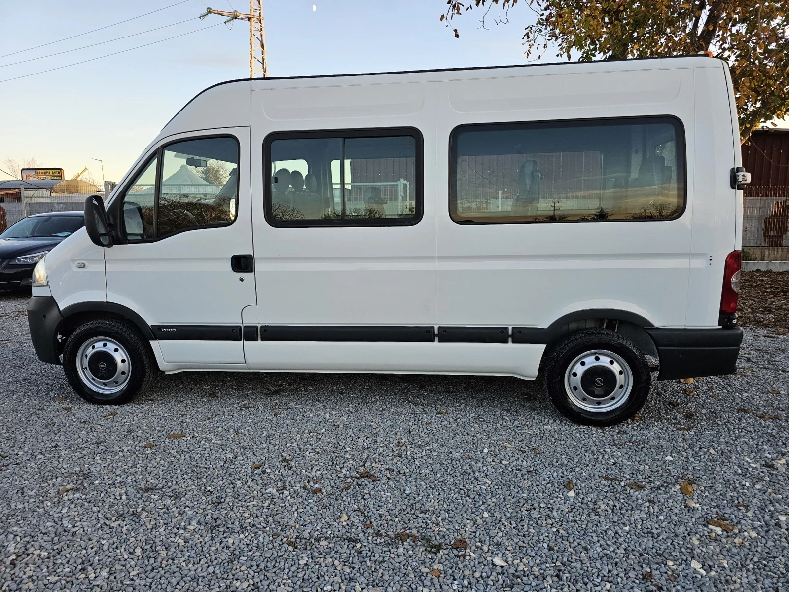 Opel Movano 2.5dci 120k.c 9 места Рампа - изображение 7