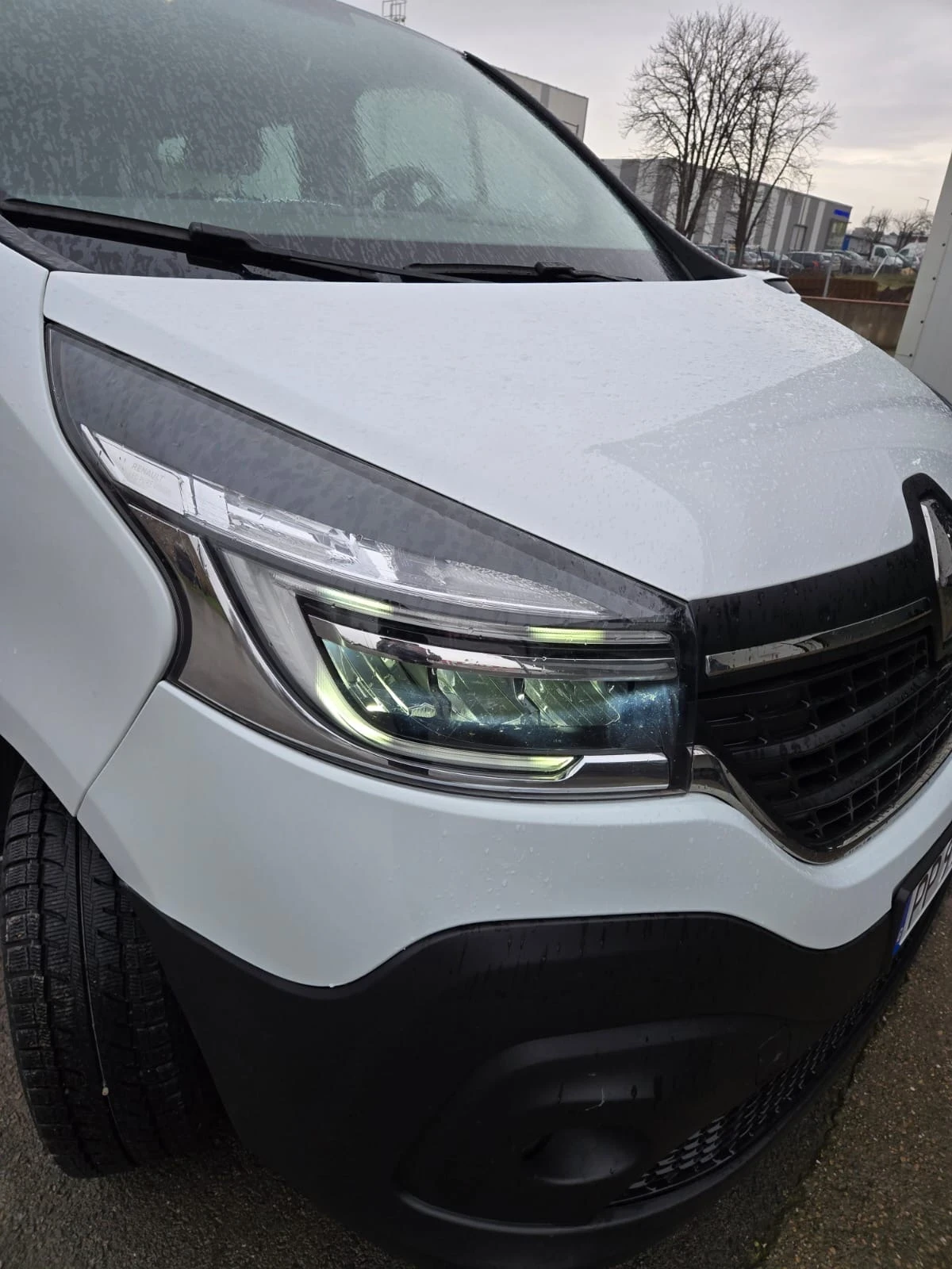 Renault Trafic 2.0 - изображение 4