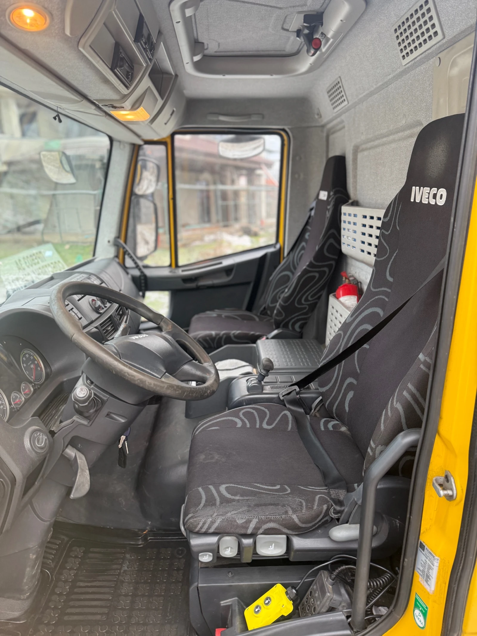 Iveco Eurocargo Самосвал, снимка 8 - Камиони - 54784618