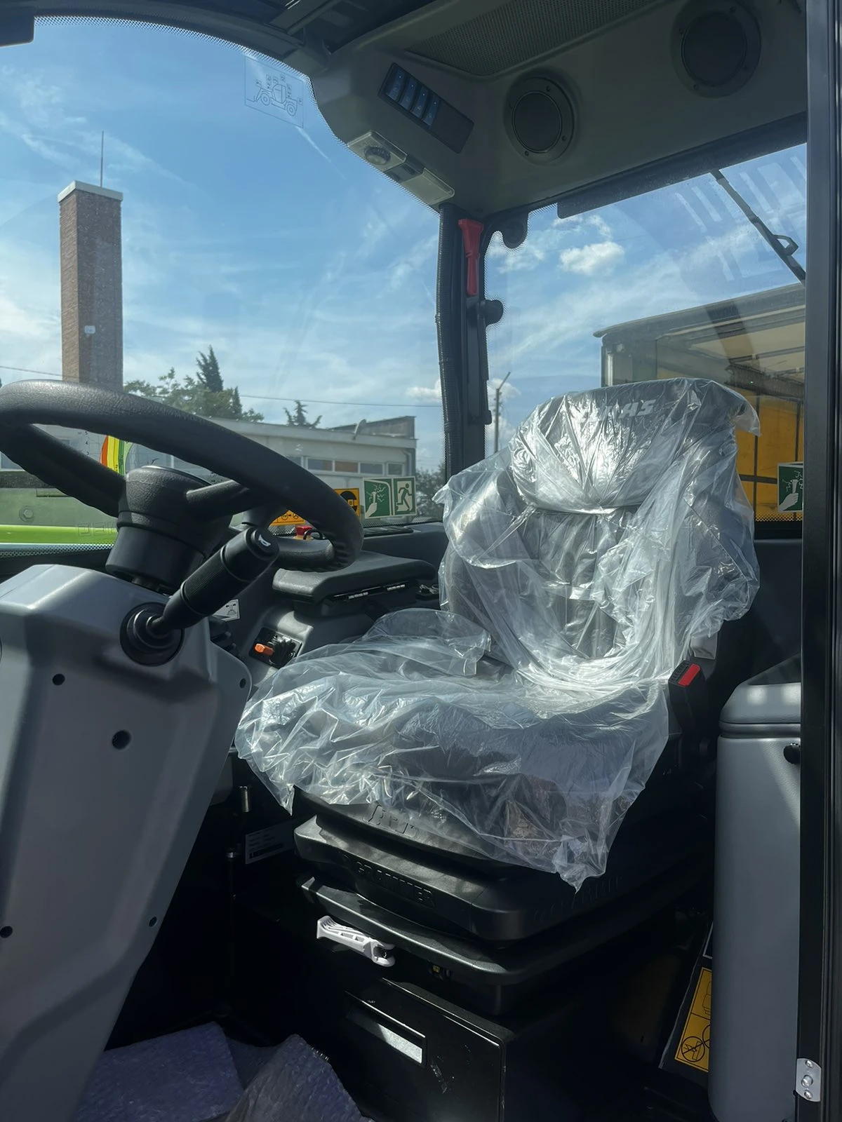   Claas Scorpion 732 | Mobile.bg   11