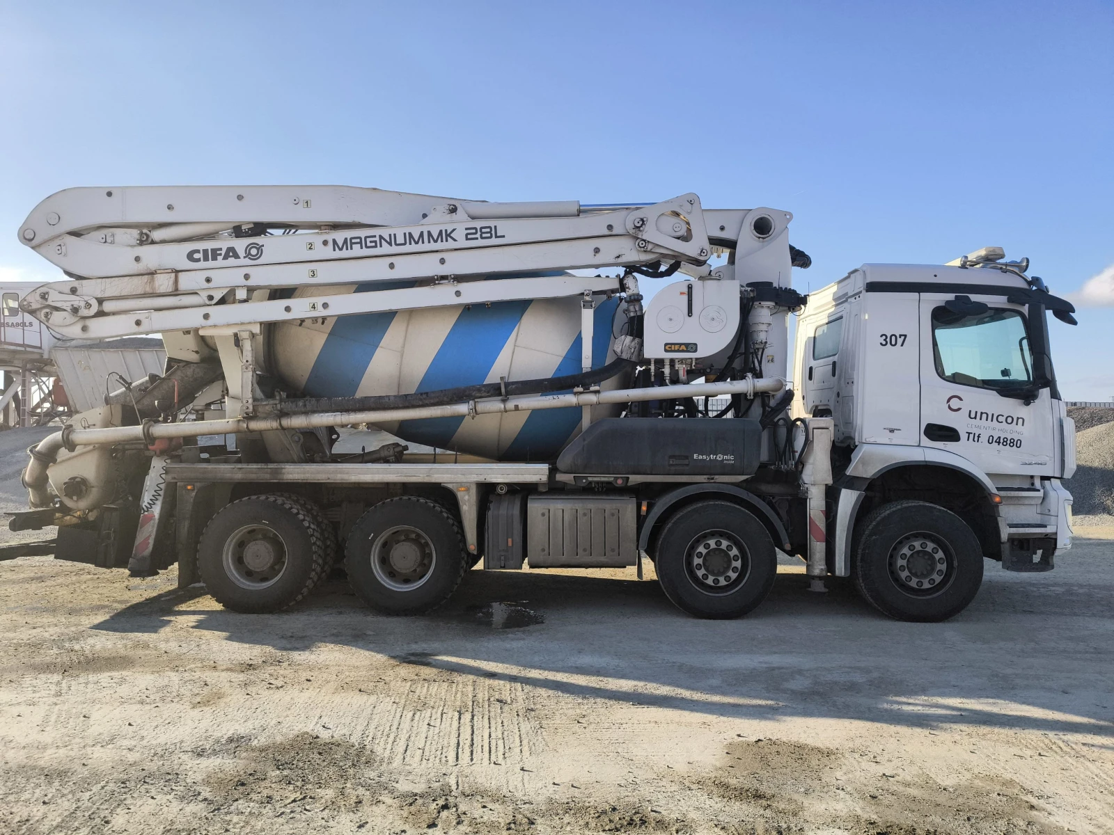 Бетон помпа Mercedes-Benz AROCS, снимка 2 - Индустриална техника - 53248589