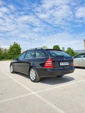 Mercedes-Benz C 220, снимка 3