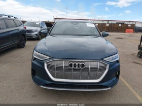 Audi E-Tron Premium Plus, снимка 12