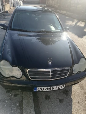 Mercedes-Benz C 180, снимка 1