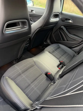 Mercedes-Benz A 200 4MATIC/CAMERA/PARK ASSIST/LED/AMBIENT, снимка 13