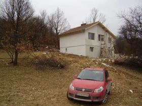 Suzuki SX4 undefined | Auto.bg — изображение 3