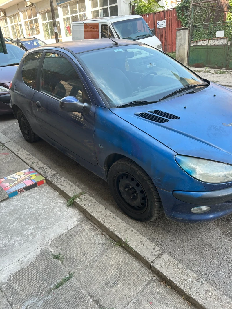 Peugeot 206, снимка 4 - Автомобили и джипове - 46930393