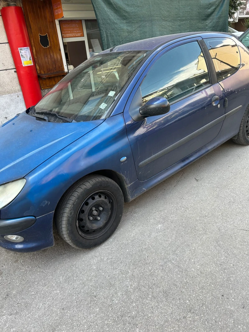 Peugeot 206, снимка 2 - Автомобили и джипове - 46930393