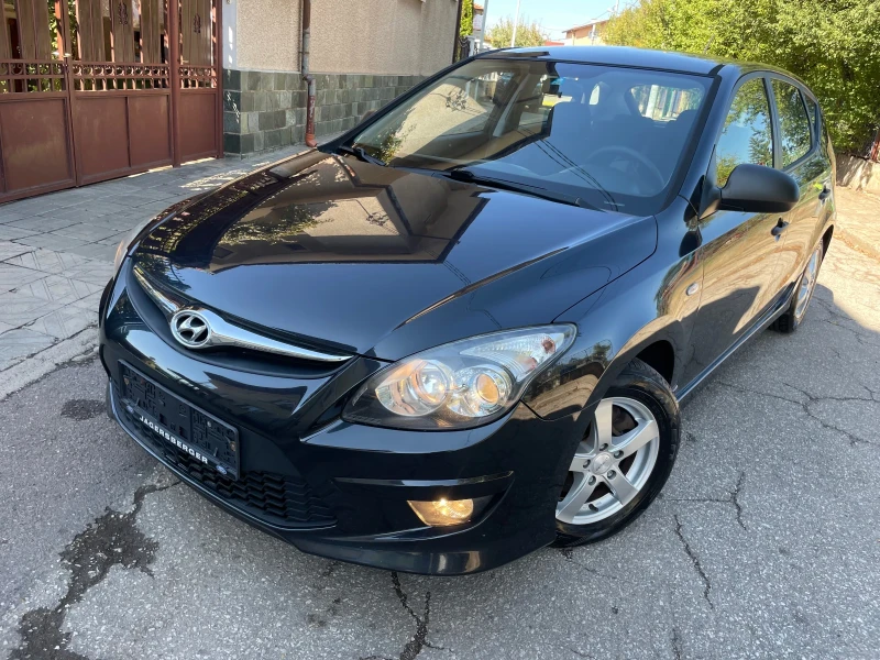 Hyundai I30 1.4i* FACE LIFT* , снимка 3 - Автомобили и джипове - 47367022