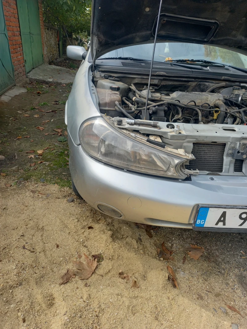 Ford Mondeo 1.8, снимка 15 - Автомобили и джипове - 47425135