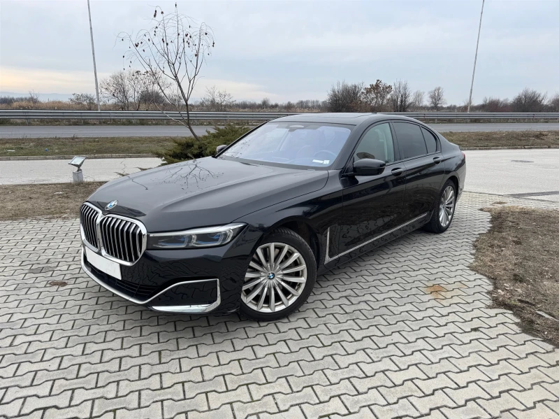 BMW 740 xDrive Sedan, снимка 1 - Автомобили и джипове - 48602166