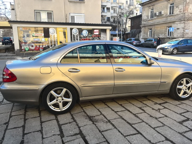 Mercedes-Benz E 220 2.2 cdi, снимка 6 - Автомобили и джипове - 48726976