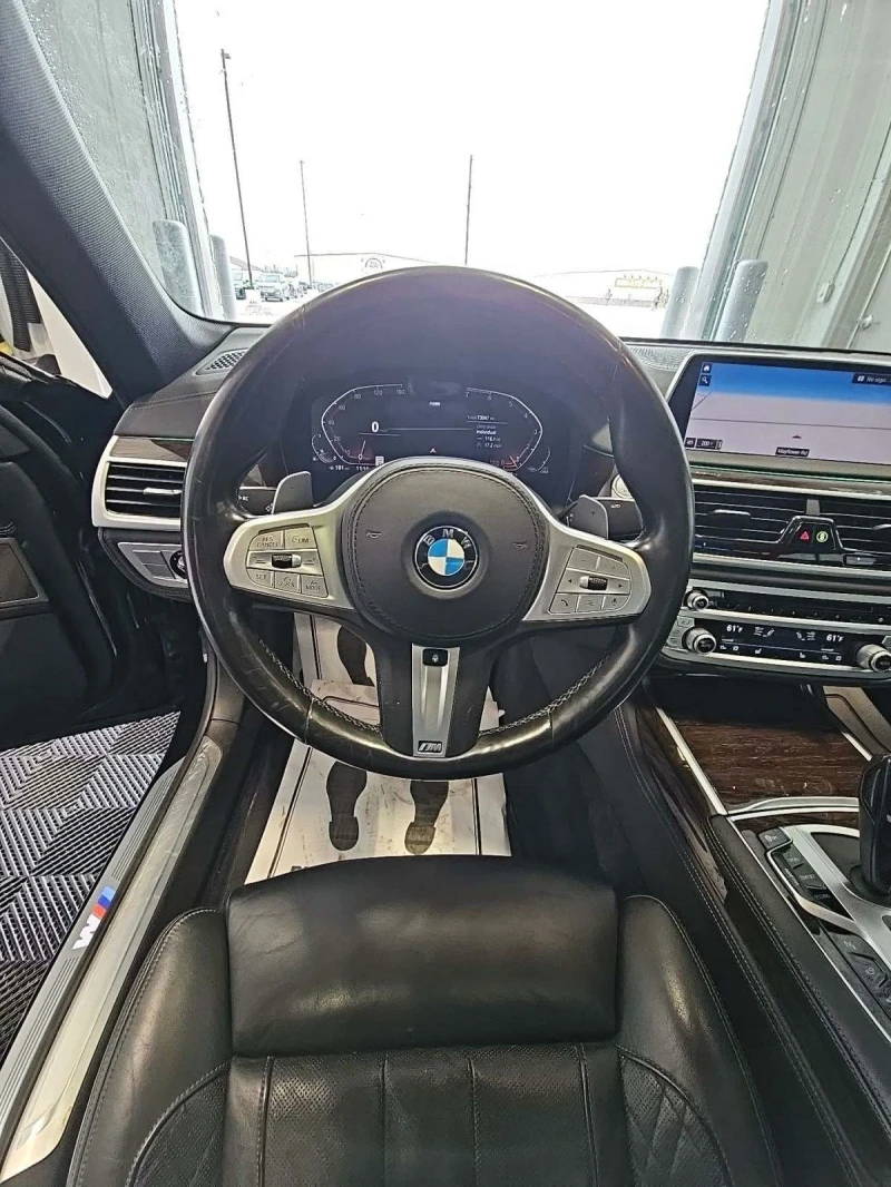 BMW 750, снимка 7 - Автомобили и джипове - 48748809