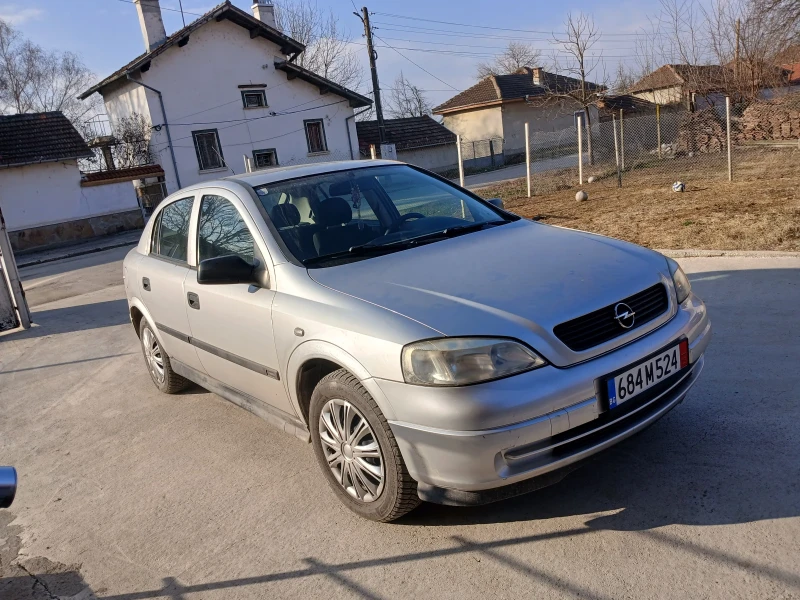 Opel Astra, снимка 2 - Автомобили и джипове - 48764273