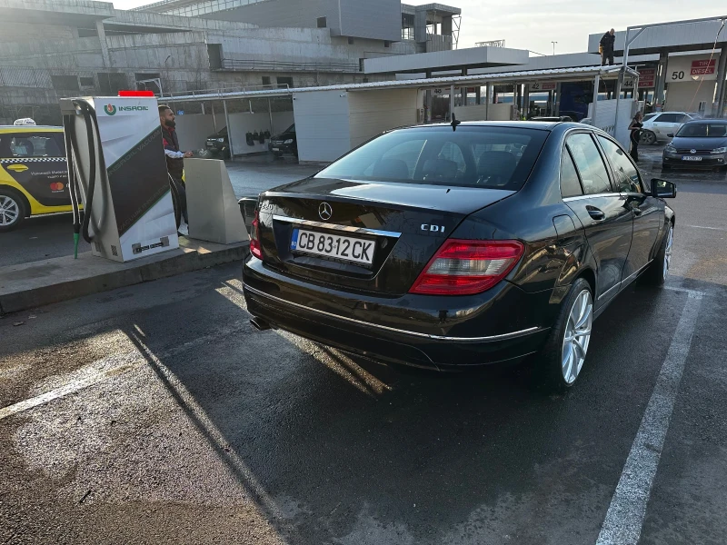 Mercedes-Benz C 220 Elegance , снимка 3 - Автомобили и джипове - 48855670