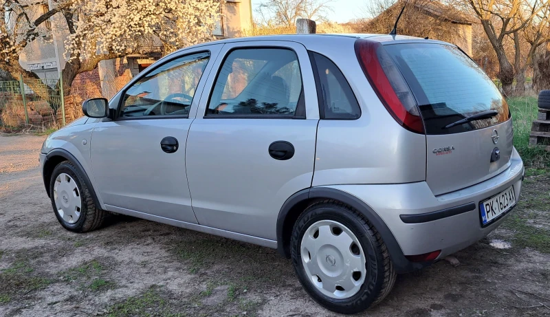 Opel Corsa 1.2 80кс, снимка 2 - Автомобили и джипове - 48929387