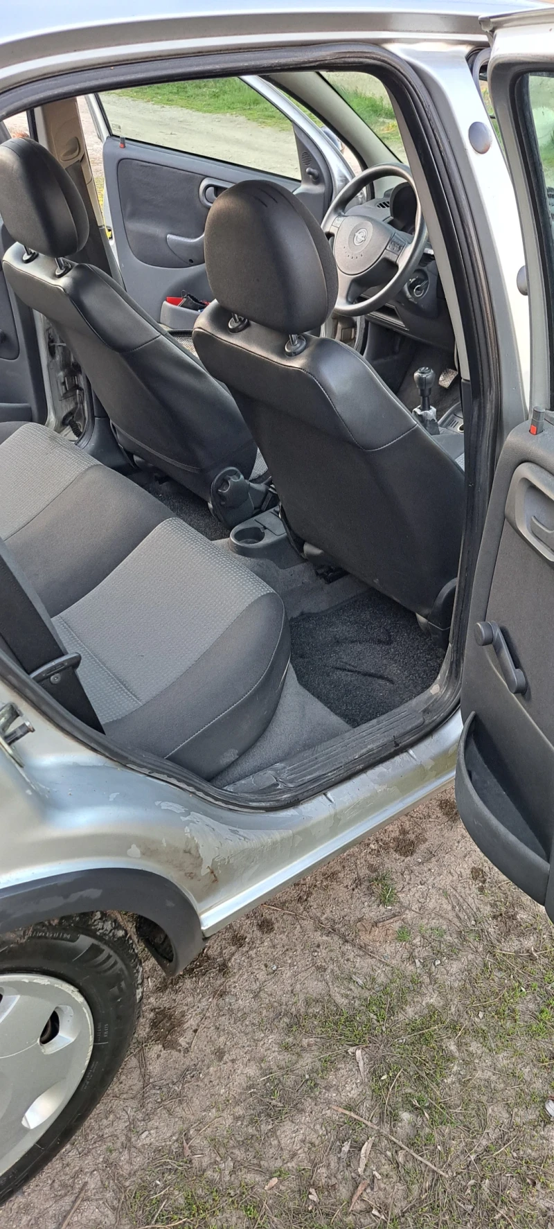 Opel Corsa 1.2 80кс, снимка 11 - Автомобили и джипове - 48929387