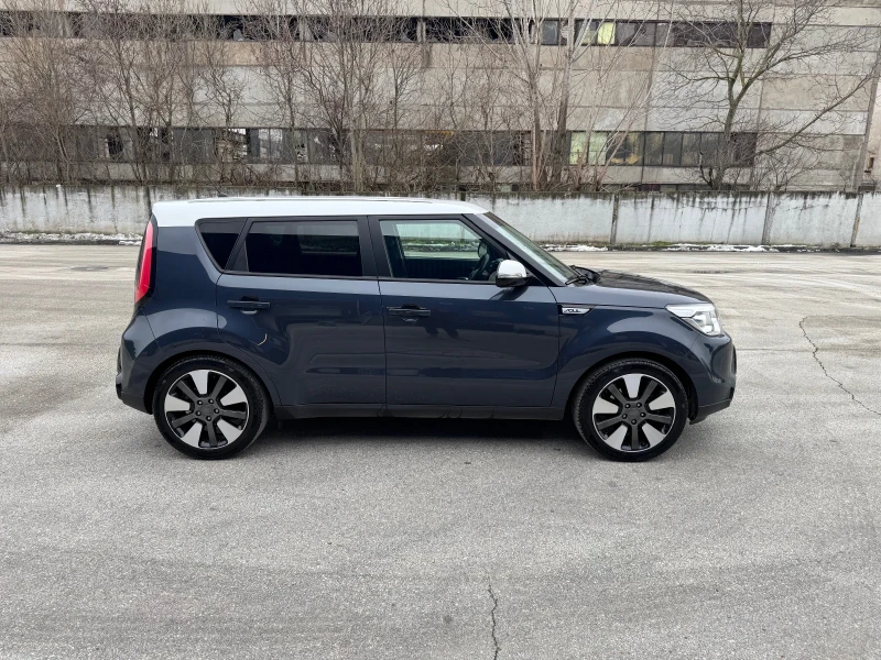 Kia Soul 1.6-132 kc BRC, снимка 6 - Автомобили и джипове - 49327924