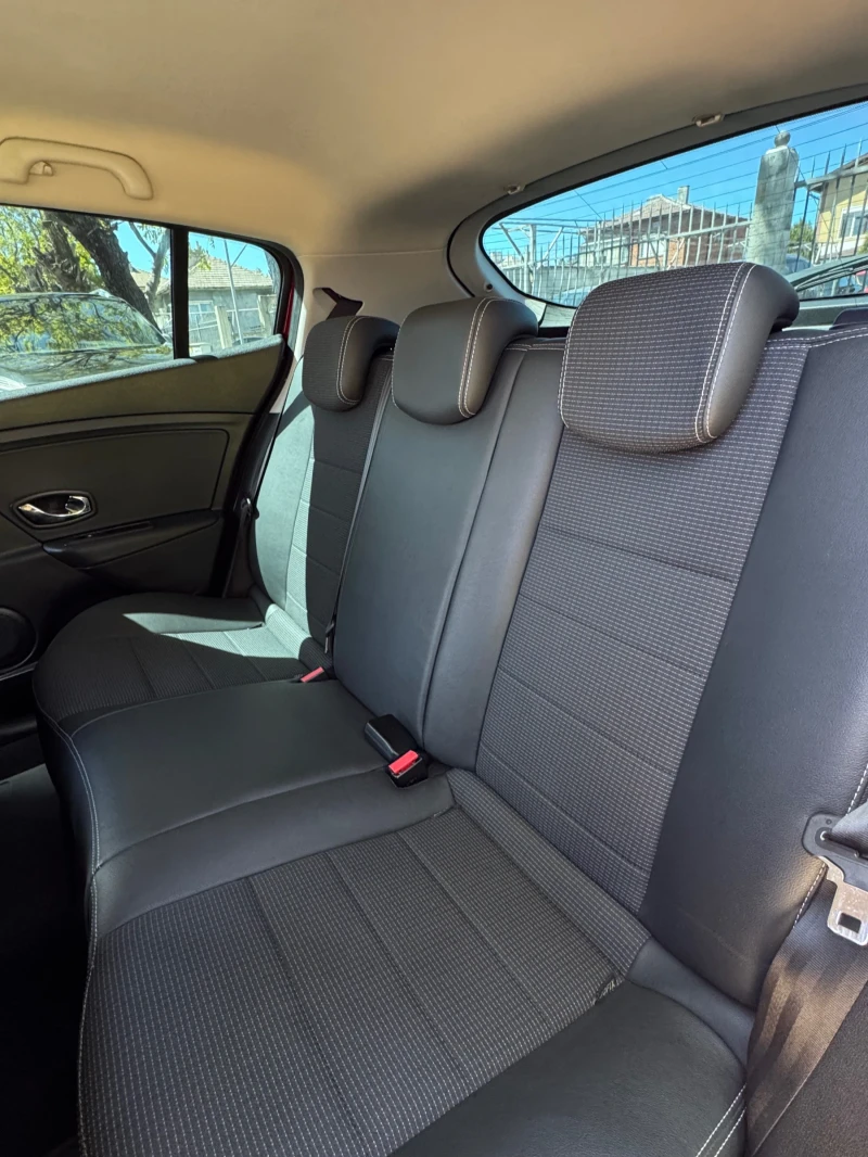 Renault Megane 1.2 BENZIN GT-LINE AUSTRIA, снимка 14 - Автомобили и джипове - 50096095