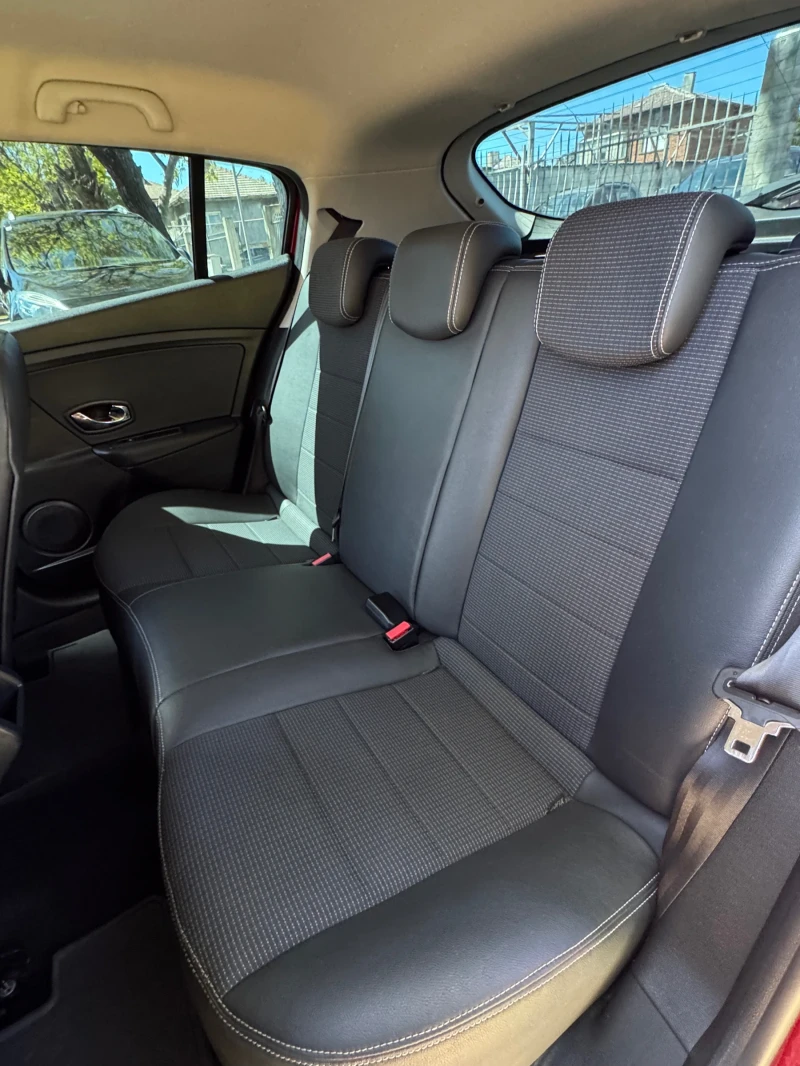 Renault Megane 1.2 BENZIN GT-LINE AUSTRIA, снимка 15 - Автомобили и джипове - 50096095