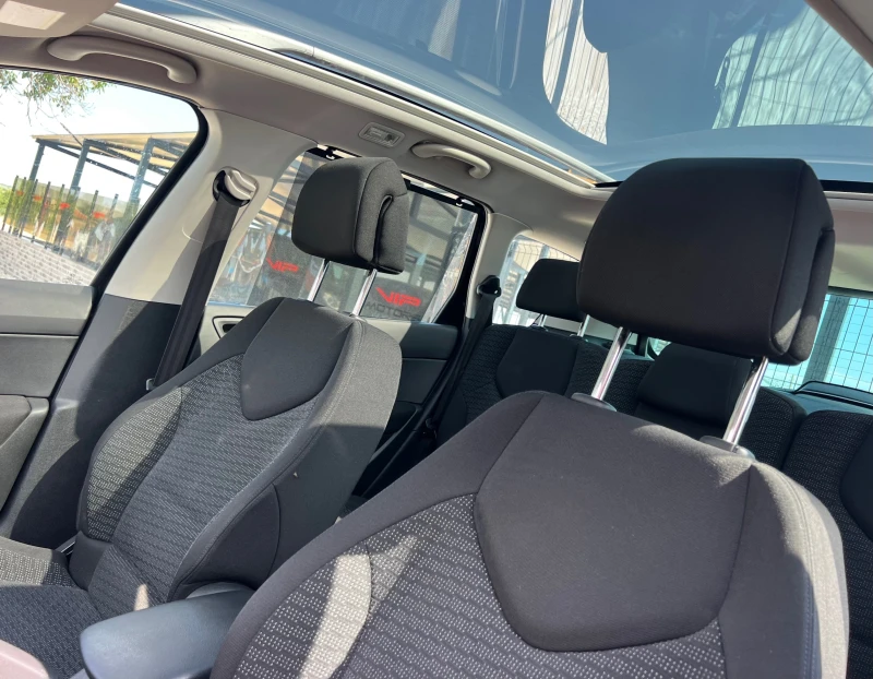 Peugeot 308 1.6i PANORAMA/6sk/KLIMATRONIK/UNIKAT, снимка 11 - Автомобили и джипове - 51068985