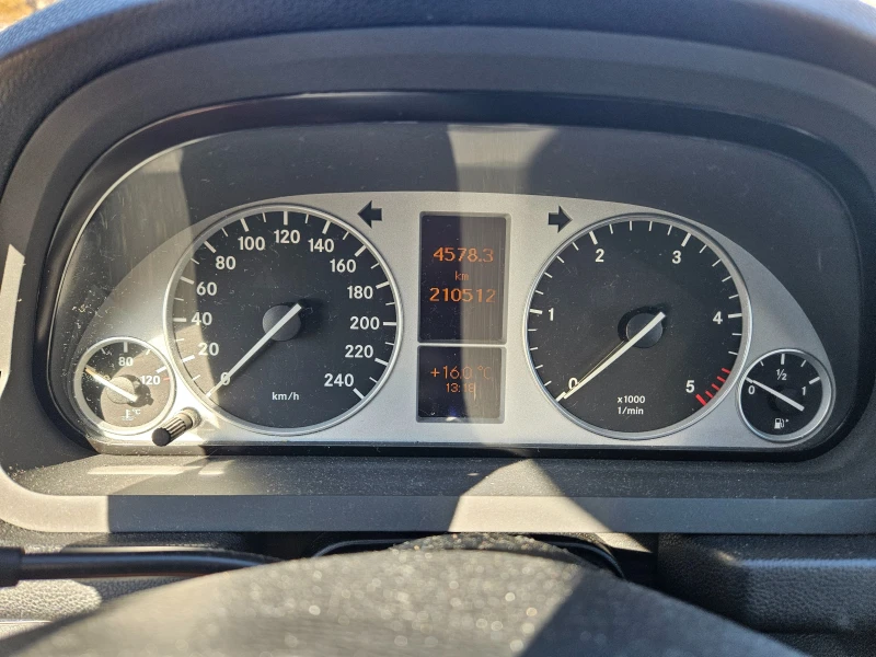 Mercedes-Benz B 200 2.0 CDi Германия лизинг , снимка 10 - Автомобили и джипове - 52106519