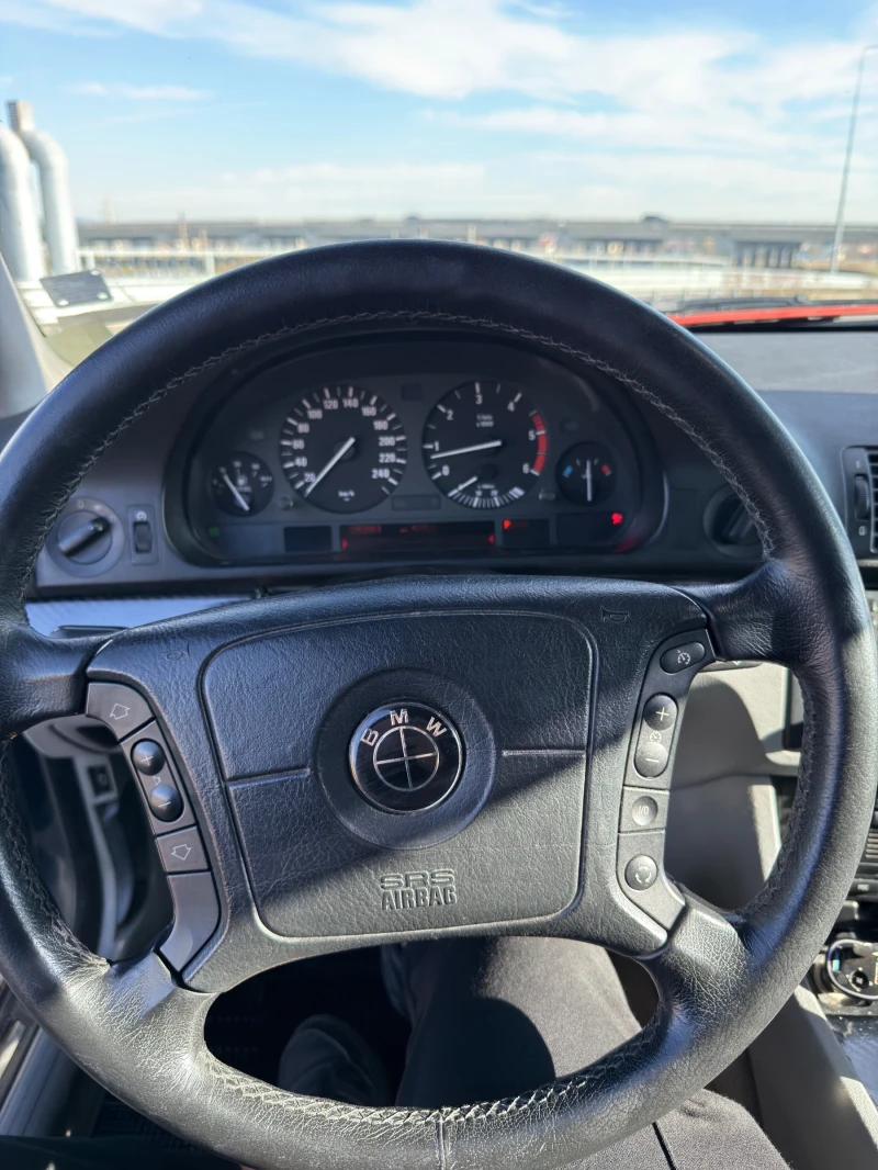 BMW 530, снимка 11 - Автомобили и джипове - 52402176