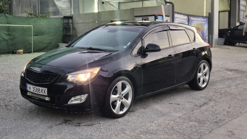 Opel Astra J 1.4T I ГАЗ, снимка 14 - Автомобили и джипове - 52564445