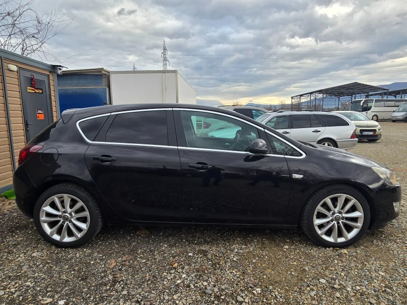 Opel Astra 1.7 CDTI, снимка 2 - Автомобили и джипове - 52966649