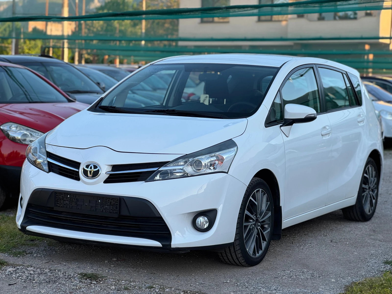 Toyota Verso 1.8i FaceLift AUTOMATIC - изображение 4