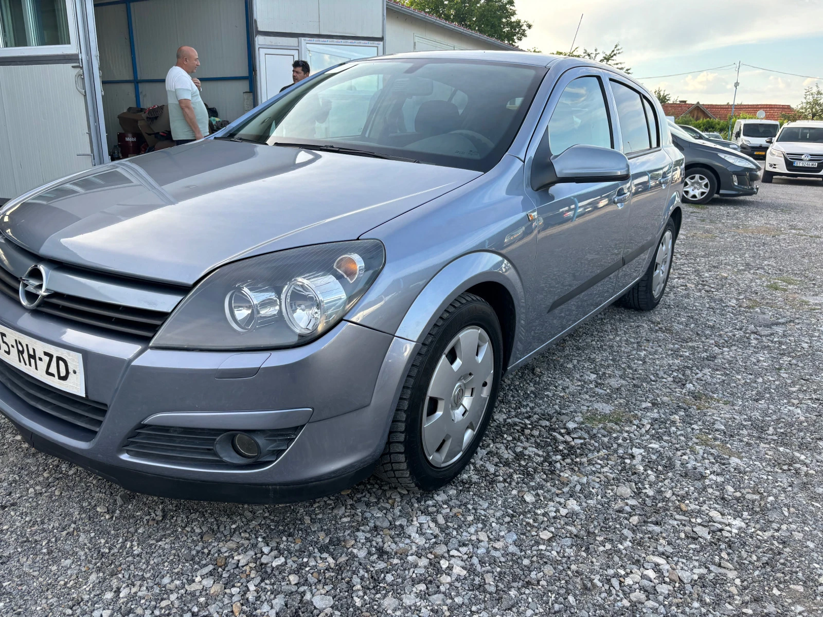 Opel Astra 1.6 - изображение 5