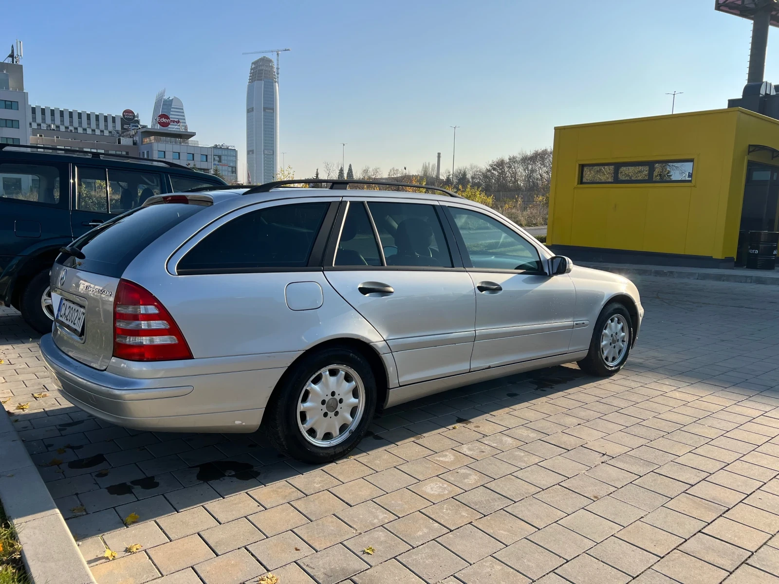 Mercedes-Benz C 180  - изображение 4