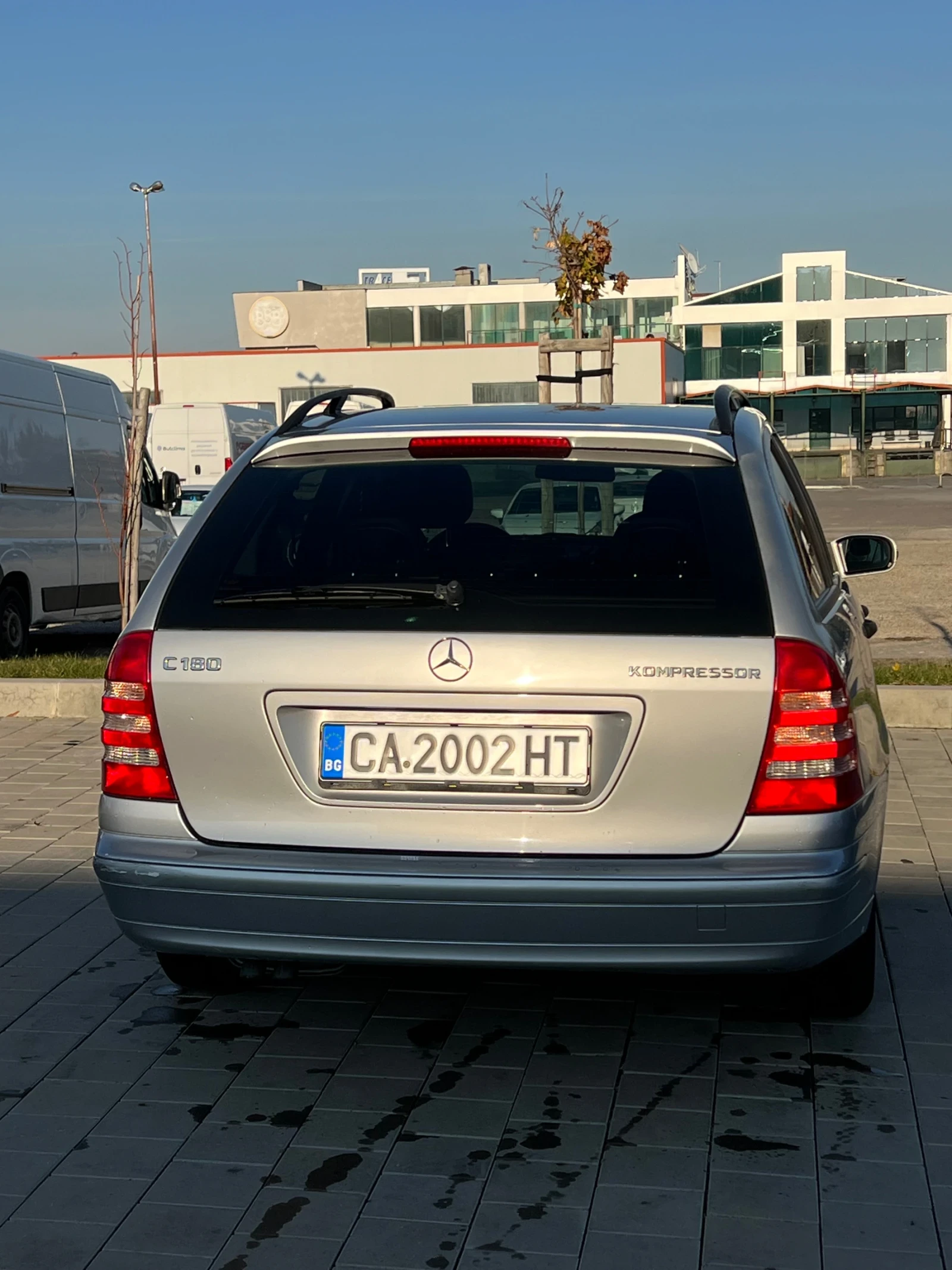 Mercedes-Benz C 180  - изображение 6